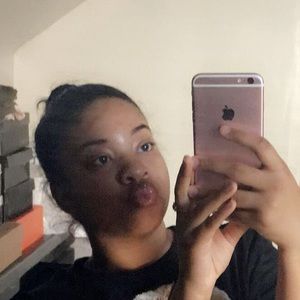 Meet your Posher, Kimea